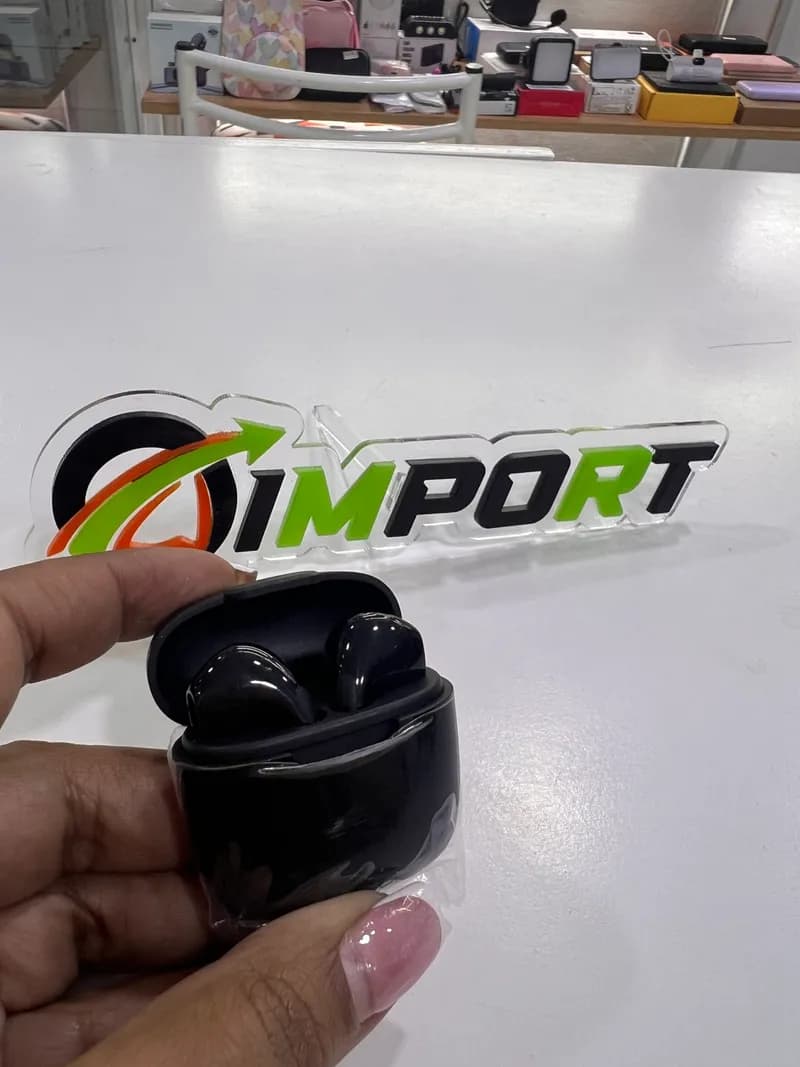 Audífonos Inalámbricos Negros Bluetooth | TWS con Estuche de Carga