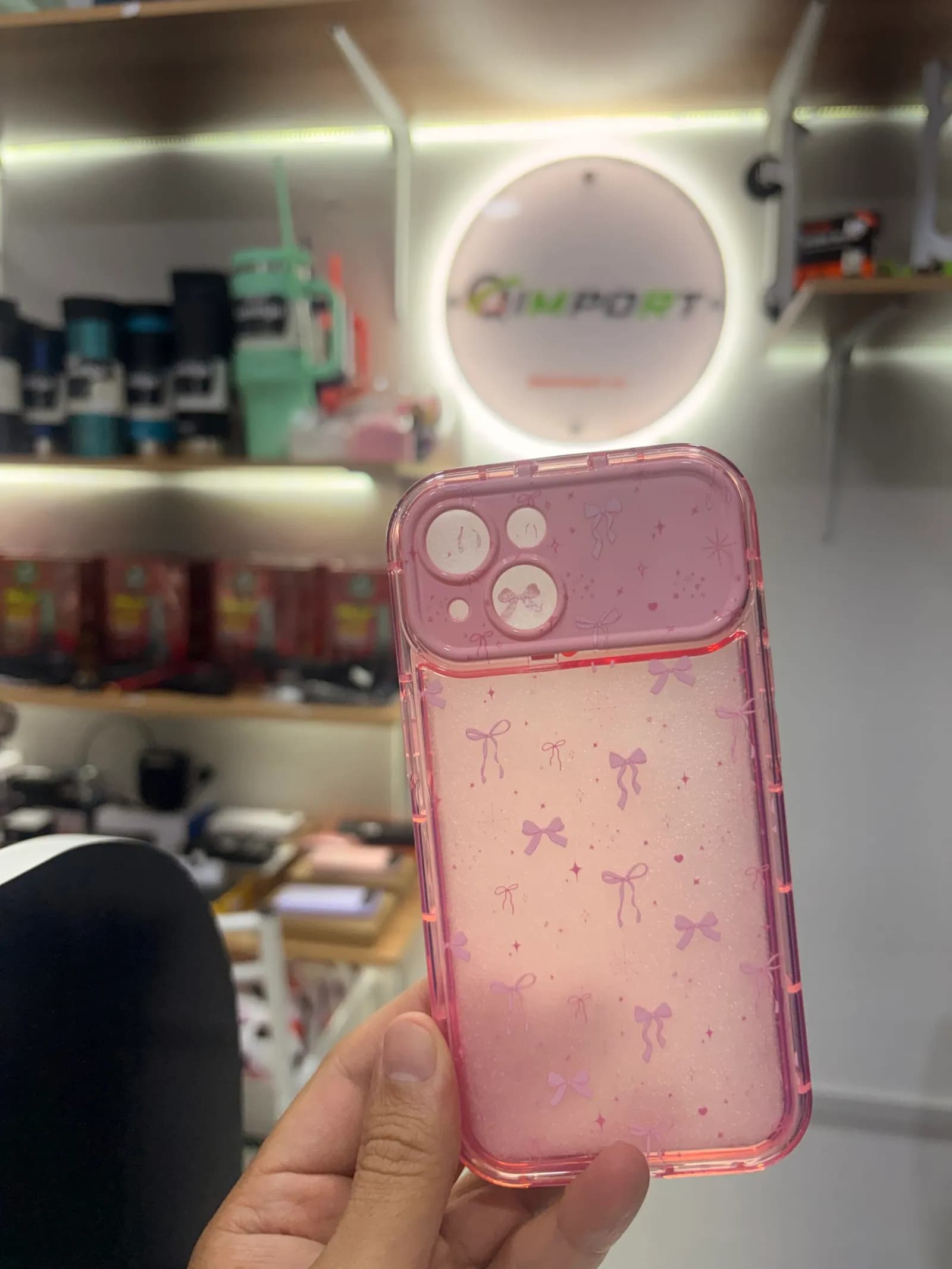 Forro iPhone 15 Rosado con Brillos