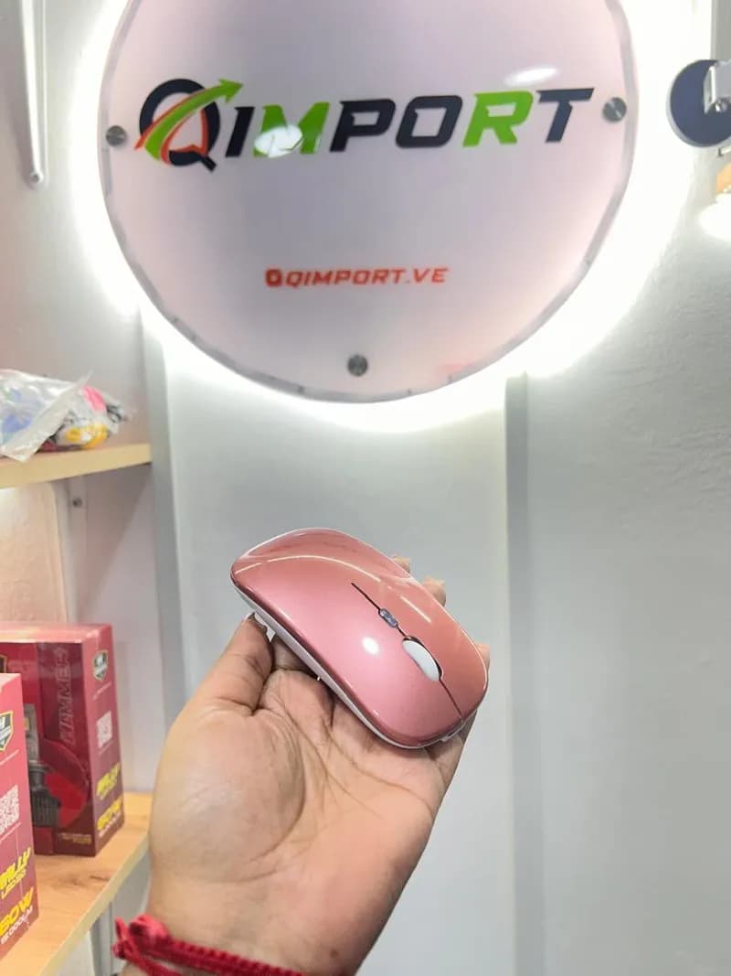 Mouse Inalámbrico DZK01 Rosado Recargable | Compacto, Silencioso y Moderno