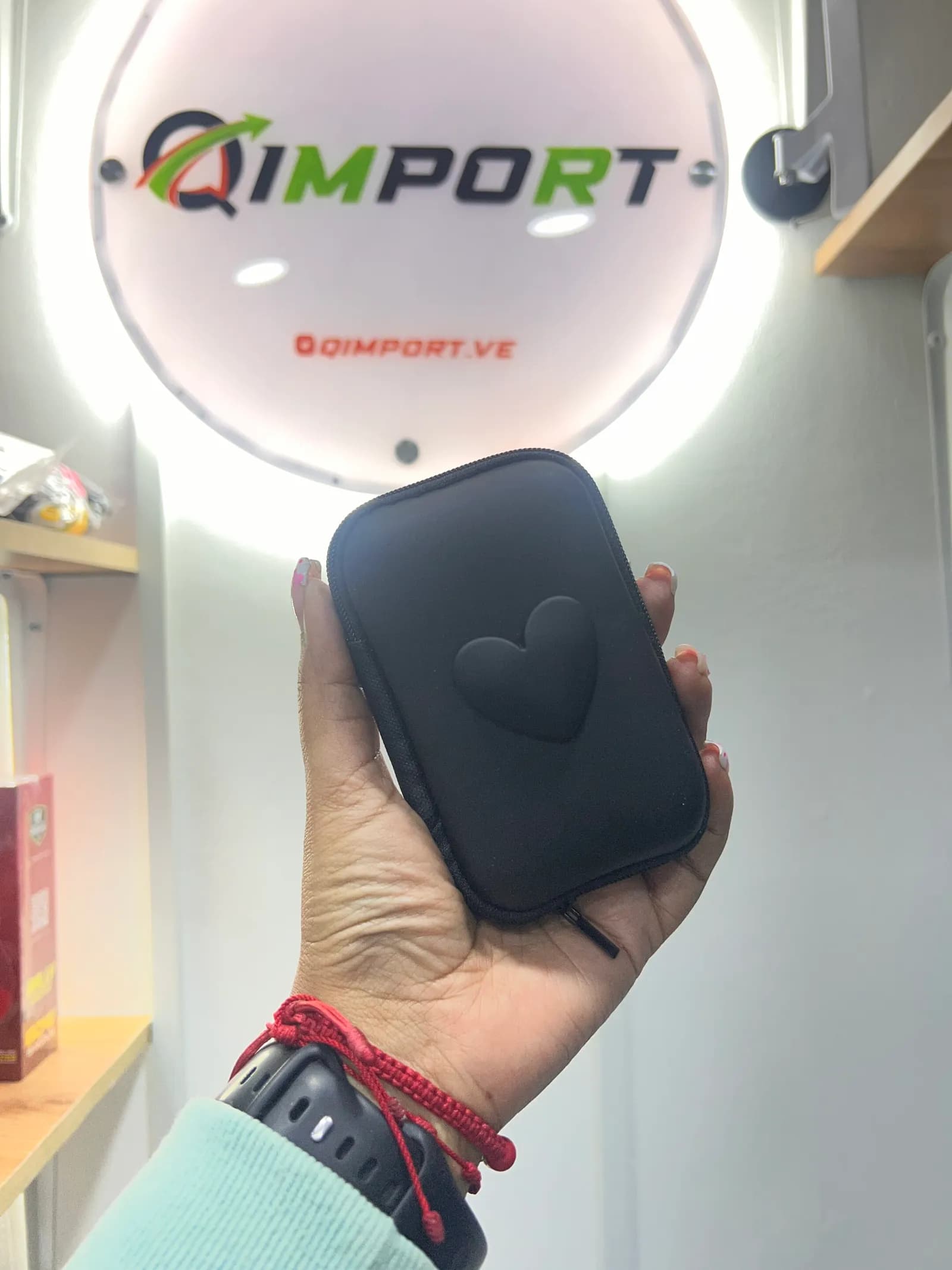 Estuche para Cargador Pequeño Diseño Corazón