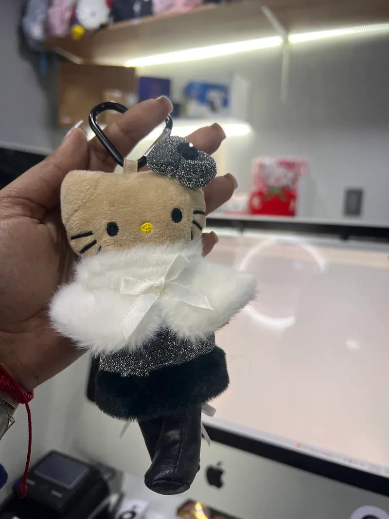 Charms Hello Kitty Peluche de Lujo