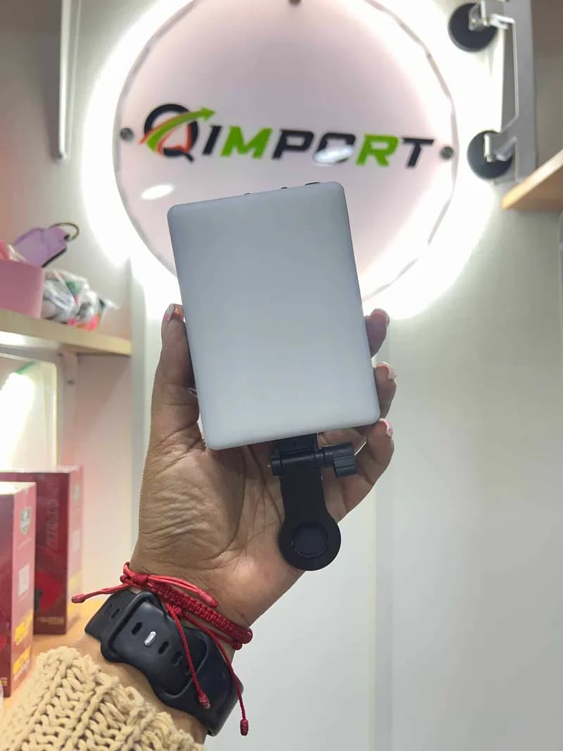 Panel de Luz LED para Celular 4W - Iluminación Portátil para Fotos y Video