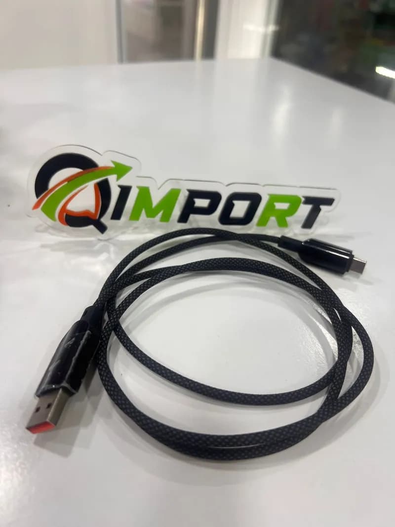 Cable USB a USB-C con Indicador Digital 100W