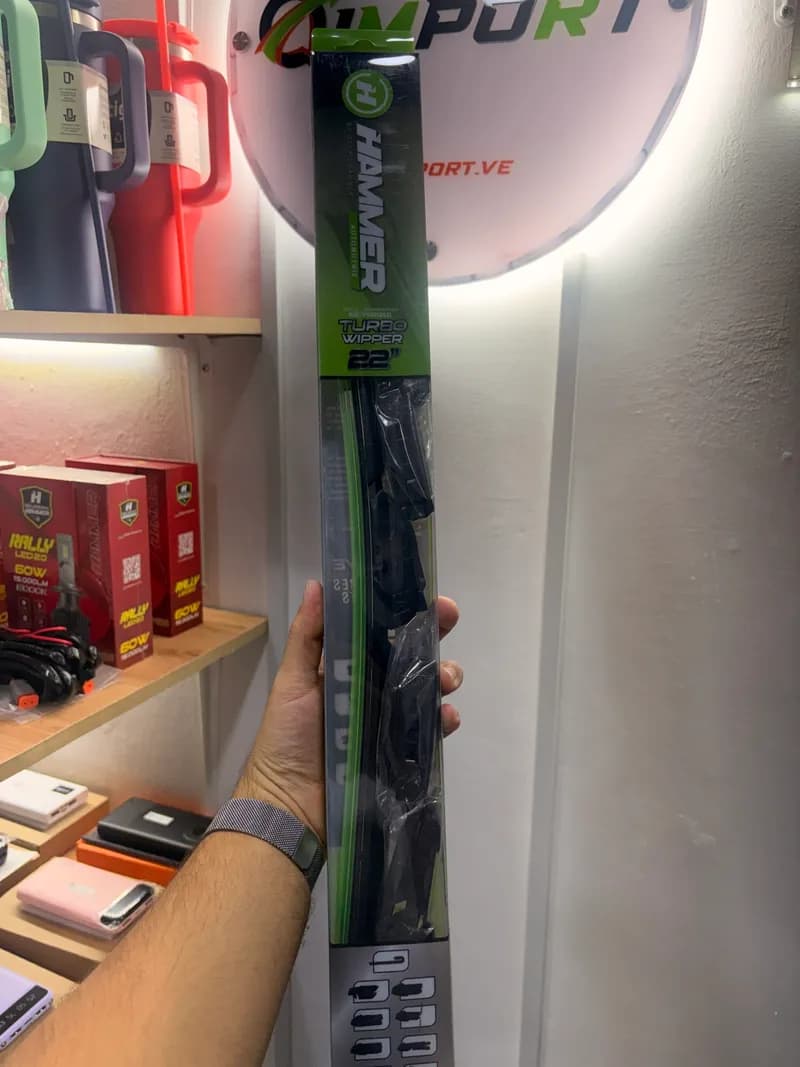 Cepillo Limpiaparabrisas Multifuncional 22" Hammer Ecotech