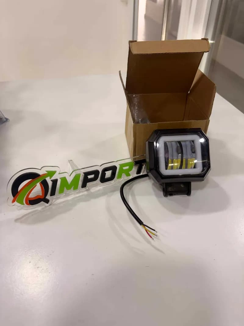 Exploradora LED Cuadrada con Halo Azul para Moto y Vehículo