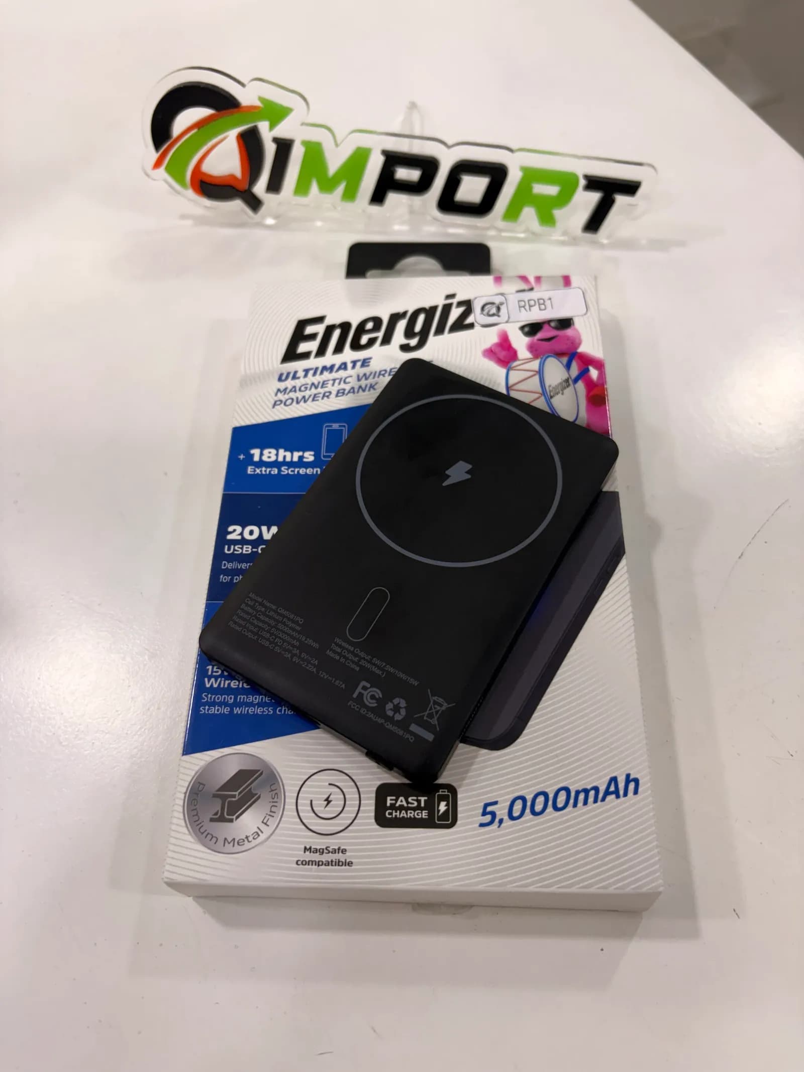 Power Bank Energizer Ultimate Magnetic Wireless 5000mAh 20W PD - Batería Inalámbrica MagSafe Metálica