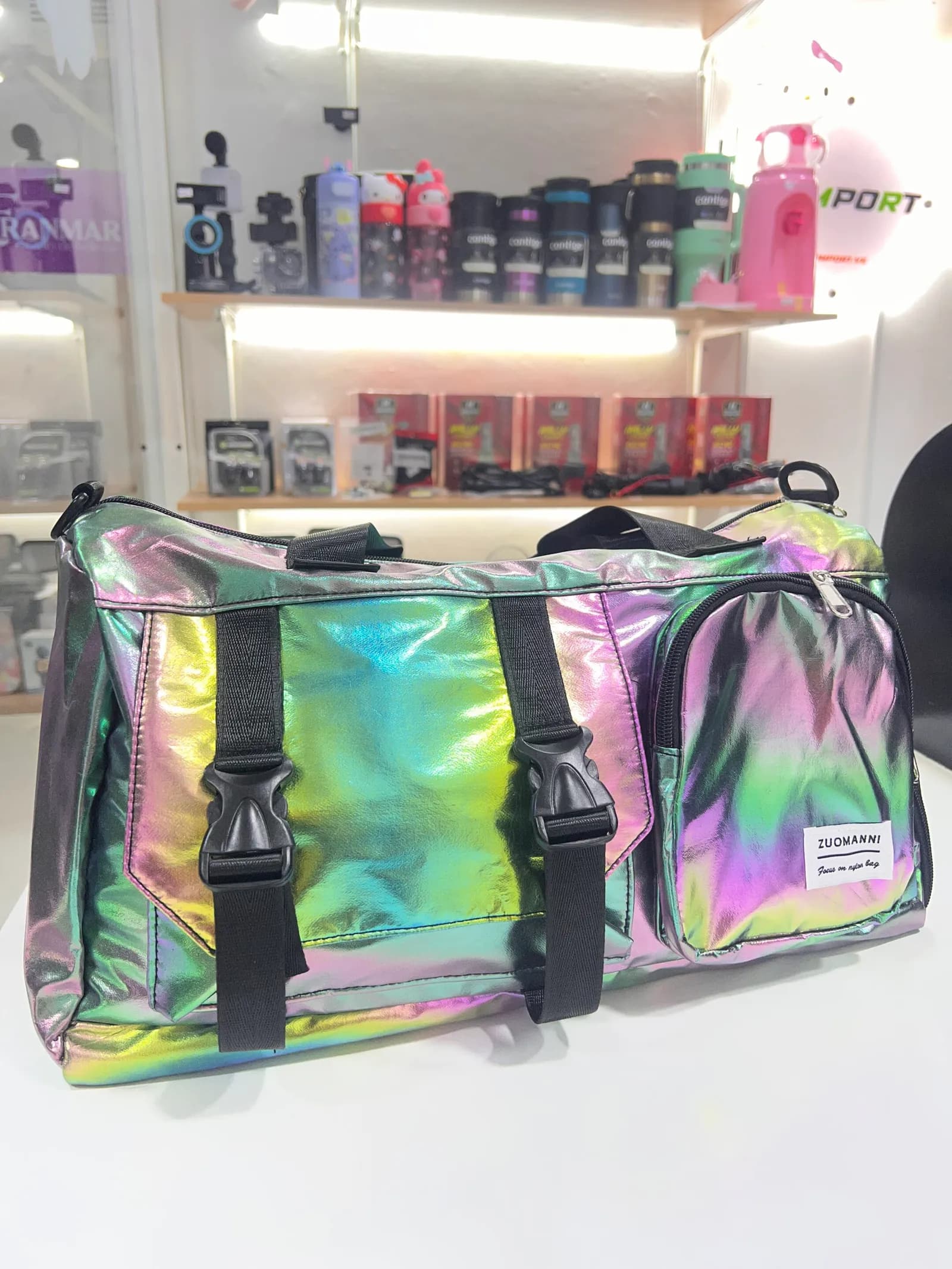 Bolso Gym Tornasol Oscuro ZUOMANNI - Maleta Deportiva Holográfica